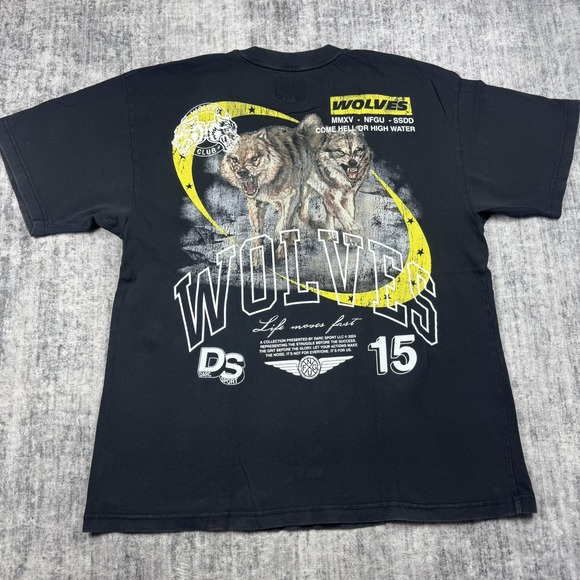 Darc Sport Other - Darc Sport Men's Short Sleeve Run with Us Distressed T-Shirt Tale of 2 Wolves XL